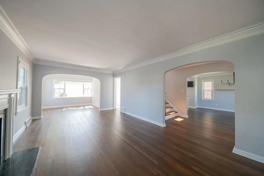 Laurel Ave Colonial — project view 11