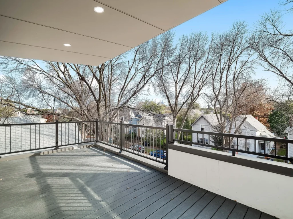 W 50th Residence — project view 11