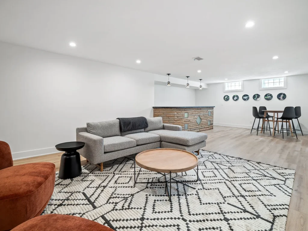 Edgewater Residence — project view 14