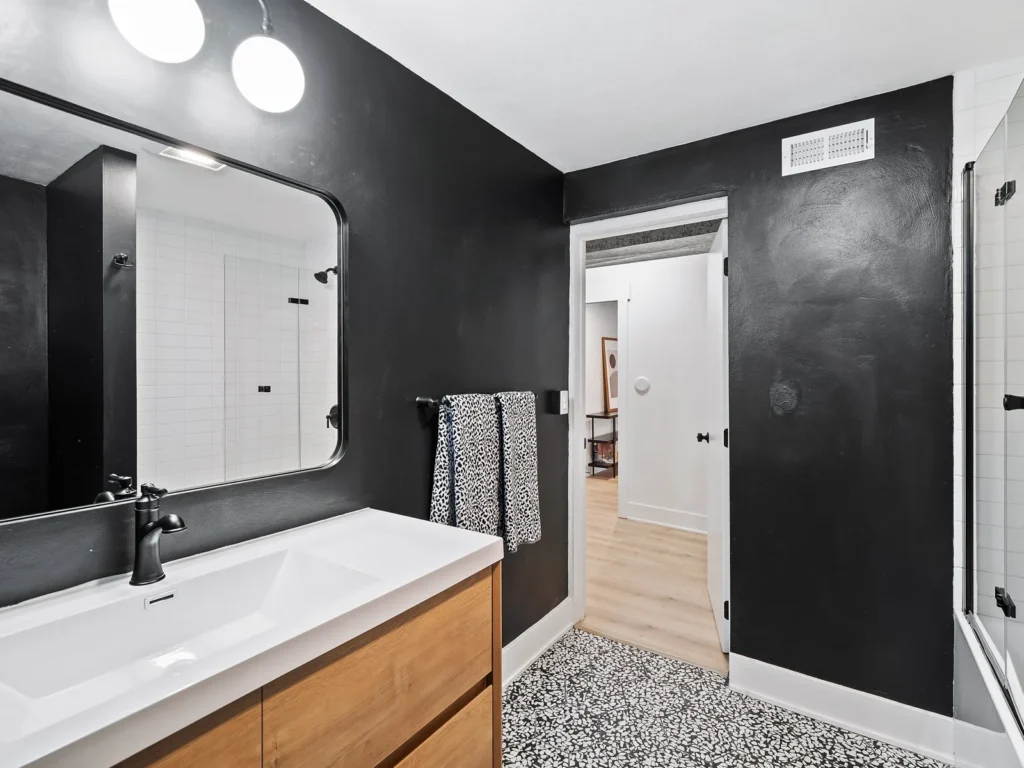 Edgewater Residence — project view 15